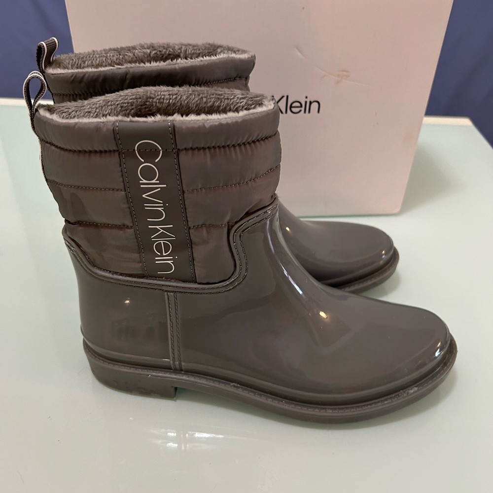 Calvin Klein Gray Rain Boots with Quilted Upper